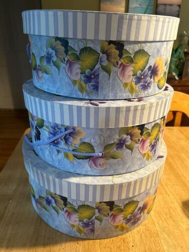 Three Donna Dewberry Floral Decorative Nesting Hat Boxes