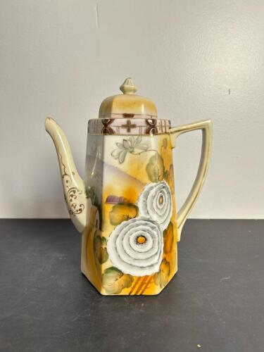 Hand Painted Nippon TE-OH China Coffee Pot