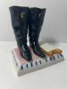 Antique Style Ceramic Pen Holder Boots with Boot Jack