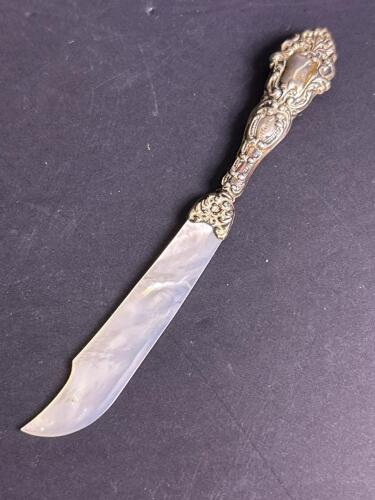 Sterling Silver Handled Mother of Pearl Butter Knife
