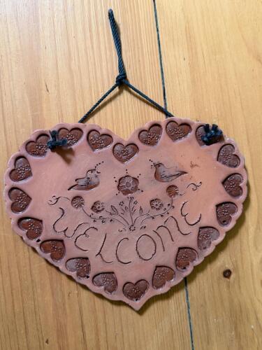 Decorative Terracotta Welcome Wall Plaque Folk Art-Style