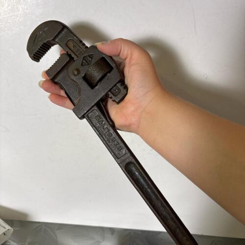 Walworth Genuine Stillson Pipe Wrench