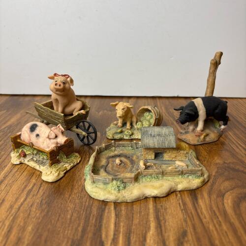 Vintage Schmid BFA Pig Figurines by Lowell Davis