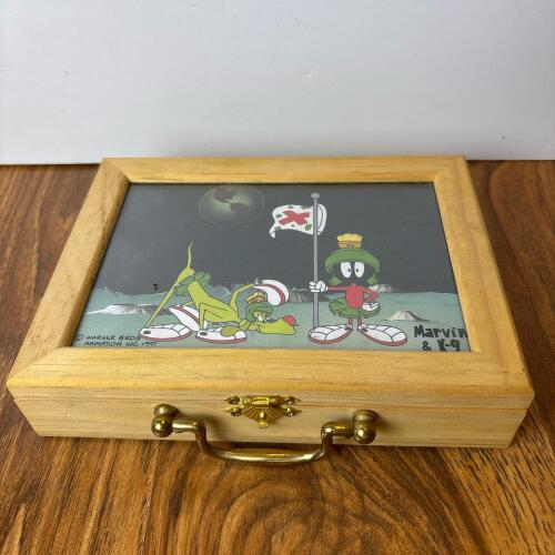 Warner Bros. Marvin & K-9 Animators Kit & Watch