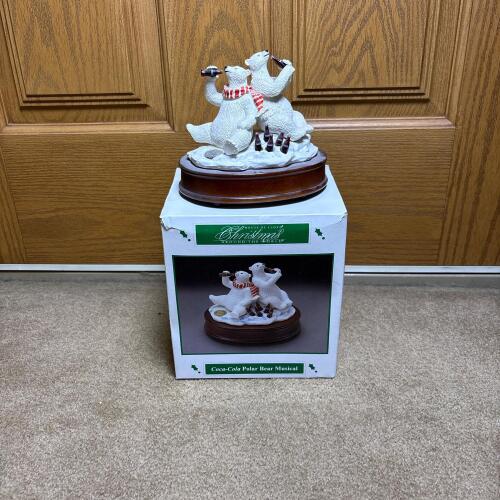 House of Lloyd Coca-Cola Polar Bear Musical Figurine