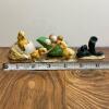Lowell Davis Schmid Farm Chick Figurines - 5