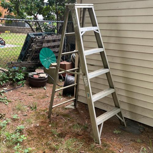 5'9" Aluminum Step Ladder