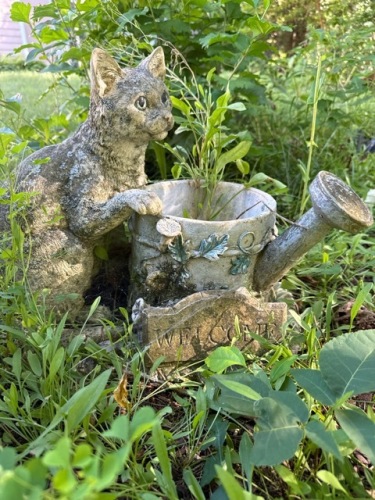Adorable Cat and Watering Can Garden Statuary with Welcome Sign