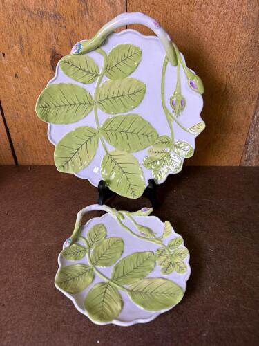 Williamsburg Global Views Majolica-Style Leaf Plates