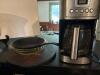 Kitchen Gadget and Decor Pickers Lot - 4