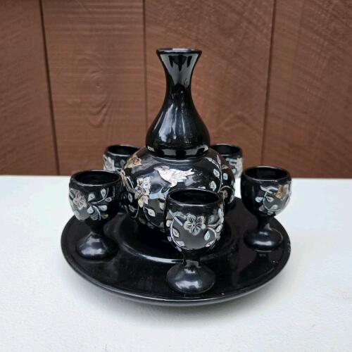 Black Lacquer With Inlay Decanter Set