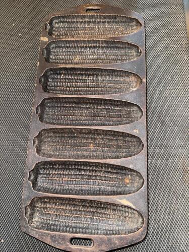 Vintage Cast Iron Cornbread Corn Stick Pan