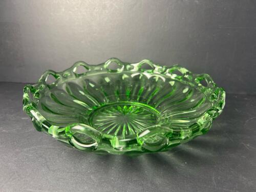 Green Depression Glass Bowl With Open Lace Rim