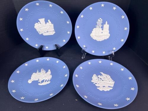 Four Wedgwood Jasperware American Independence Bicentennial Plates