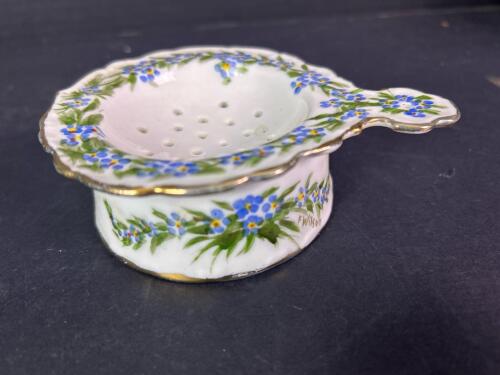 Painted Porcelain Floral Tea Strainer with Handle