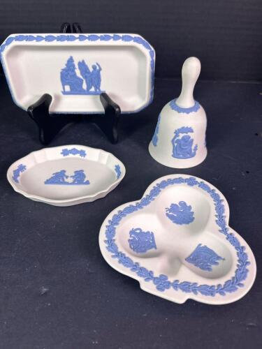 Four Small Wedgwood Jasperware Trinket Dishes and Bell
