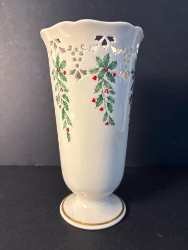 Lenox Holiday Porcelain Vase with Holly and Gold Trim