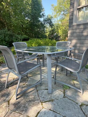 Brown Jordan Outdoor Patio Dining Table and Chairs