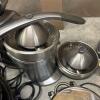 Lot of Kitchen Appliances - 6