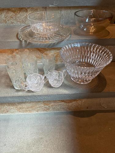 Glass Lot: Bowls, glasses, platter