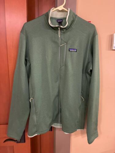 Patagonia Green Full-Zip Fleece Jacket