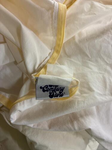 The Company Store White Comforter with zip-on cover.