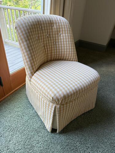 Upholstered Club Chair in Gingham-Style Fabric