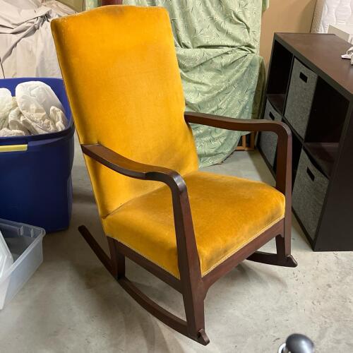 Rocking Chair in Gold Velvet Upholstery