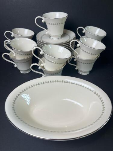Pickard China Greenbrier Cups, Saucers and Bowl, 1968