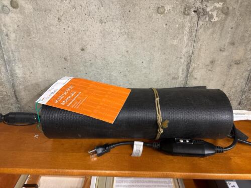 HeatTrak Snow Melting Mat With Elegrp Power Cord