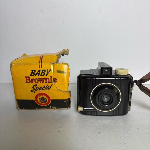 Kodak Baby Brownie Special Camera with Original Box
