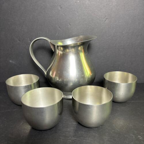 Royal Holland Pewter Pitcher & 4 Jefferson Cups