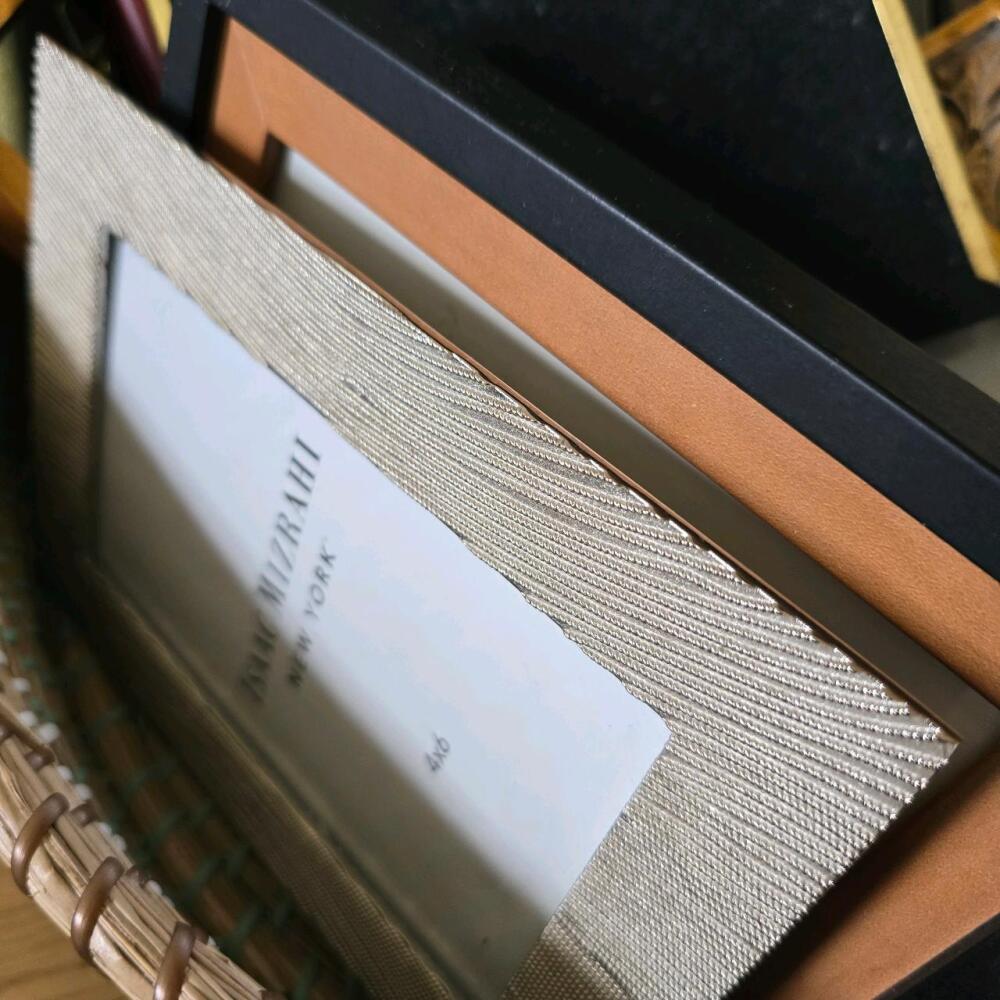 Basic Basket Frame Basket of Frames, Varying Sizes | FULL HOUSE Auction in Hampton Falls ...