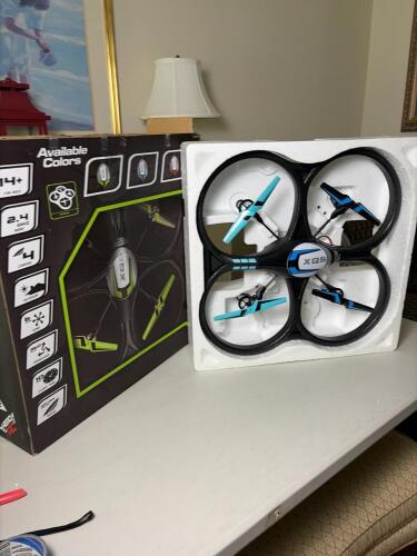 XQS Hero RC Quadcopter Drone with 6-Axis Gyro