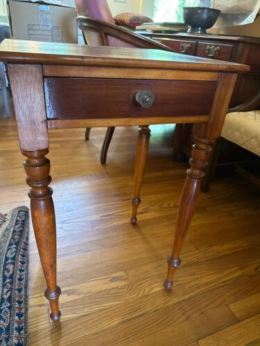 Single Drawer Side Table in the Manner of Early American Style