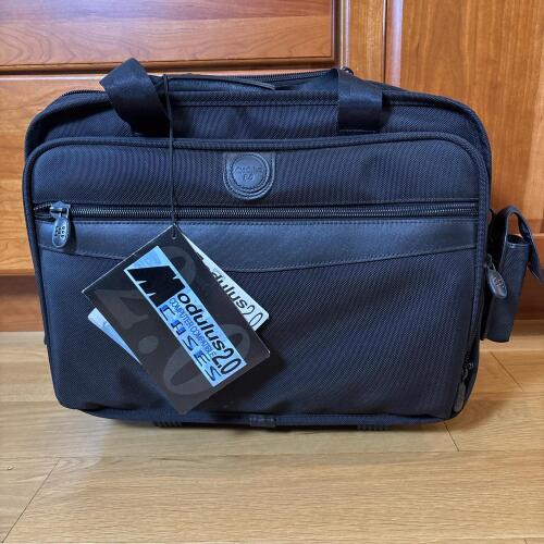 Modulus 2.0 Rolling Computer Case with Combination Lock, New with Tags