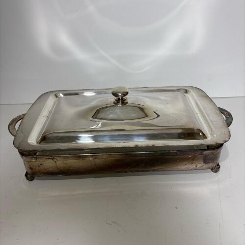 Vintage Pyrex Glass Baking Dish in Metal Serving Holder