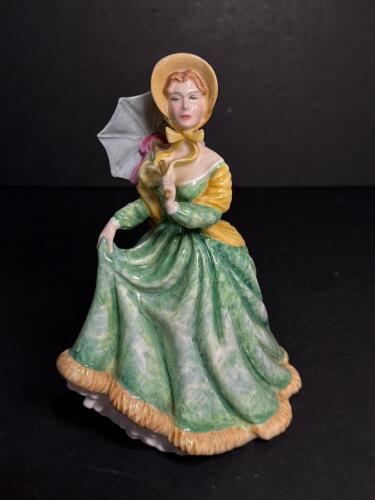 Royal Doulton Elizabeth HN 2946 Bone China Figurine