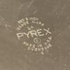 Pyrex Pie Plate, Pyrex Baking Dish, and a Juicer - 4