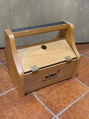 Kiwi Shoe Groomer Wooden Shoe Shine Box