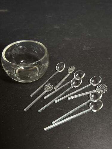 Glass Bowl W/ Miniature Glass Spoons & Salt Dips W/ Gold Trim