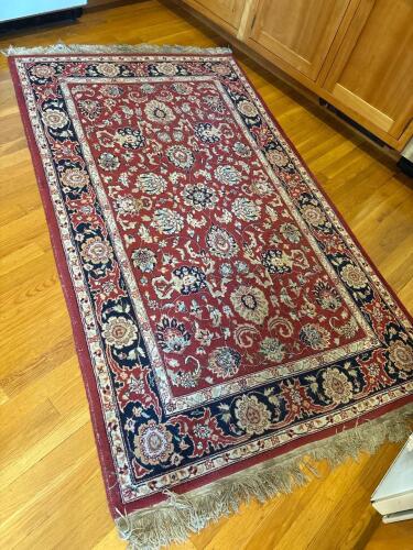Oriental-Style Wool Area Rug With Floral Motif