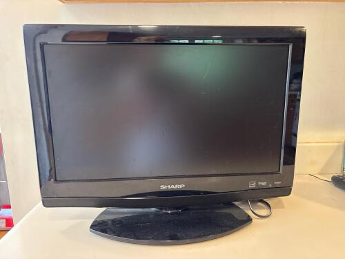 Sharp LC-19SB27UT LCD TV