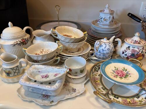 Assorted Vintage China Dinnerware