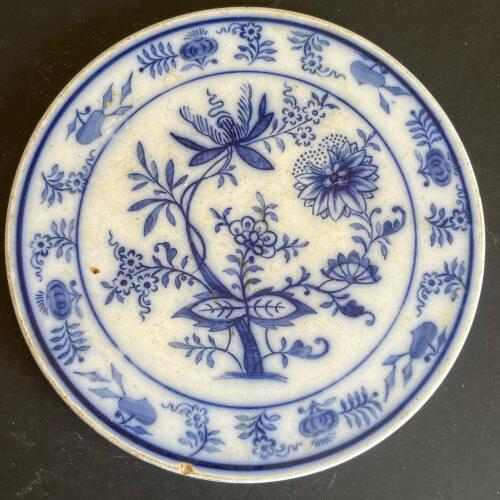 Vintage Blue and White Floral Trivet
