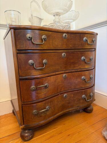 Cherry Four-Drawer Chest in Traditional Style