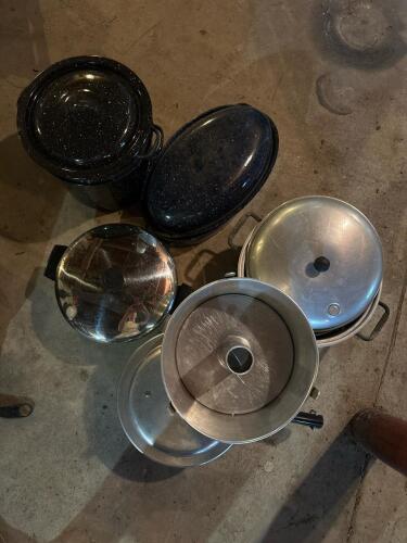Six Assorted Canning Pots and Pressure Cookers