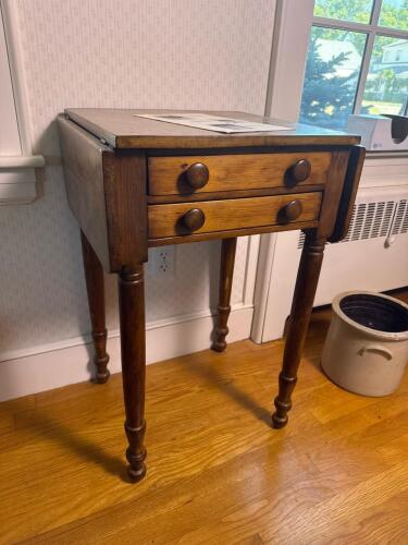 Sheraton-Style Drop Leaf Side Table With Two Drawers