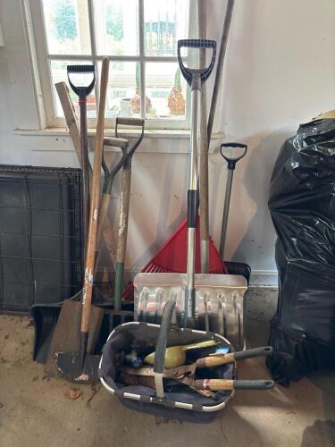 Garden Tool Lot