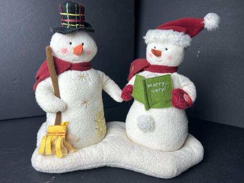 Hallmark Plush Animated Snowman Pair